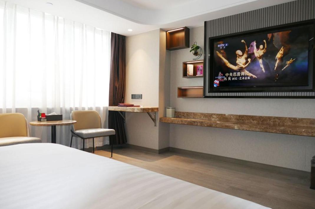 Jinan Yuquan Simpson Hotel Exteriér fotografie