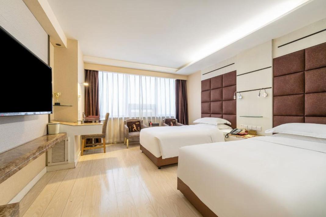 Jinan Yuquan Simpson Hotel Exteriér fotografie