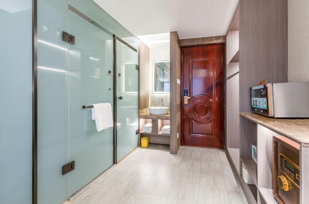 Jinan Yuquan Simpson Hotel Exteriér fotografie